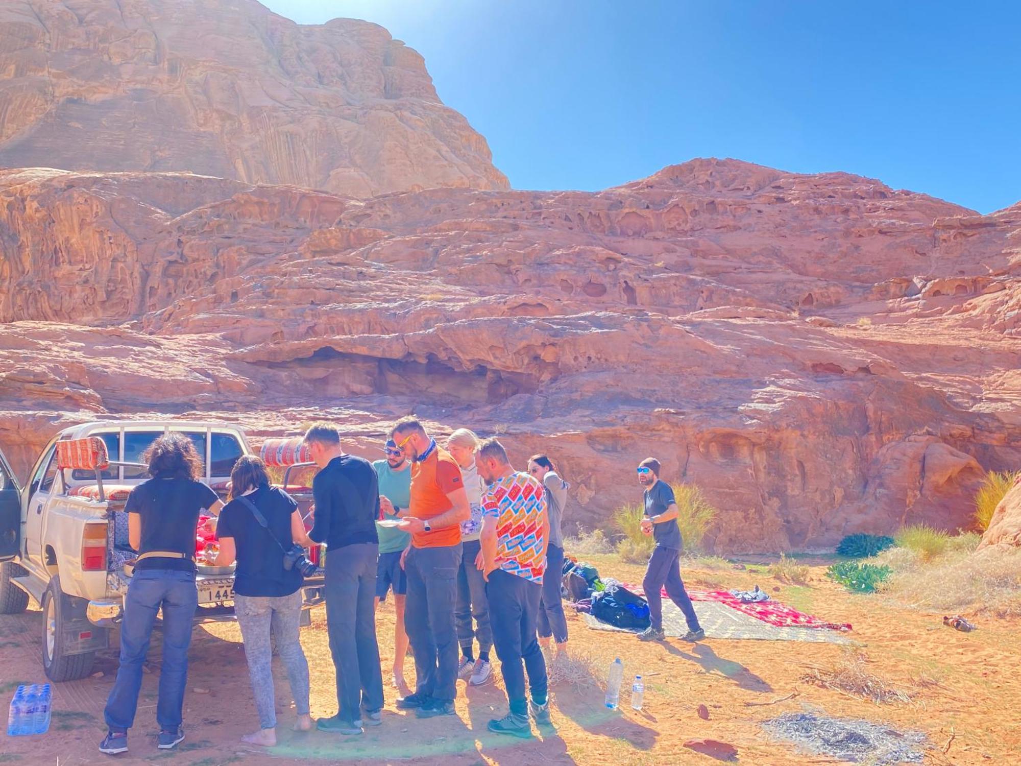 Rum Four Mountain Luxury Camp Wadi Rum Exterior photo