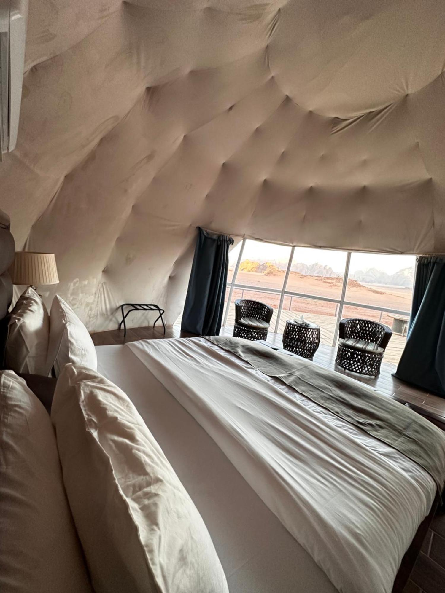 Rum Four Mountain Luxury Camp Wadi Rum Exterior photo